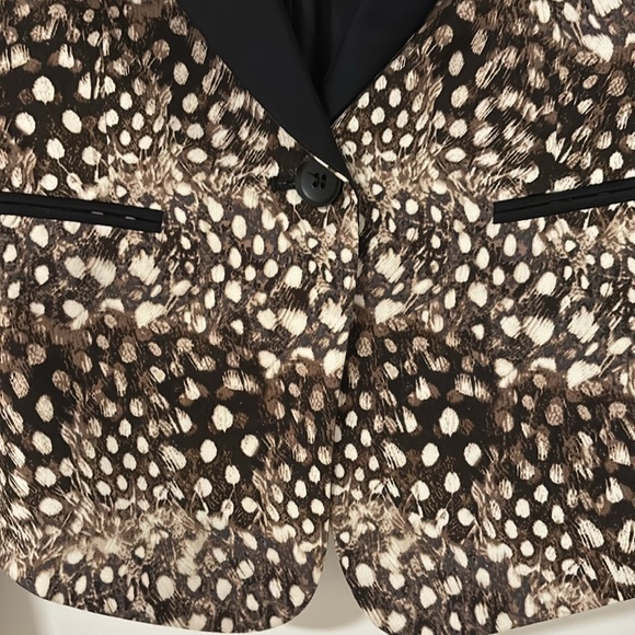 BCBG blazer - size XS - Picture 3 of 6